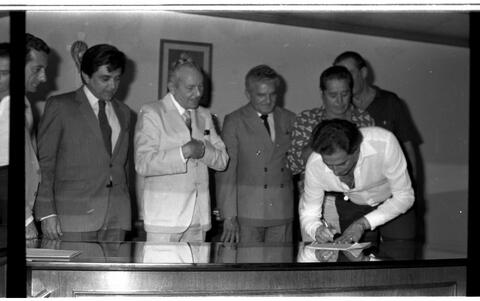 Open original Digital object