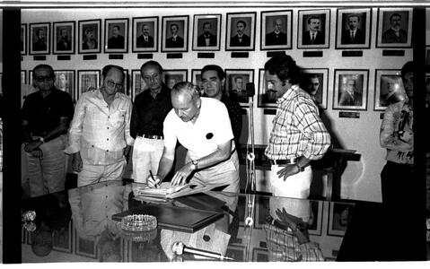 Open original Digital object