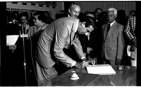 Open original Document numérique