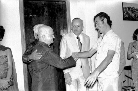 Open original Digital object